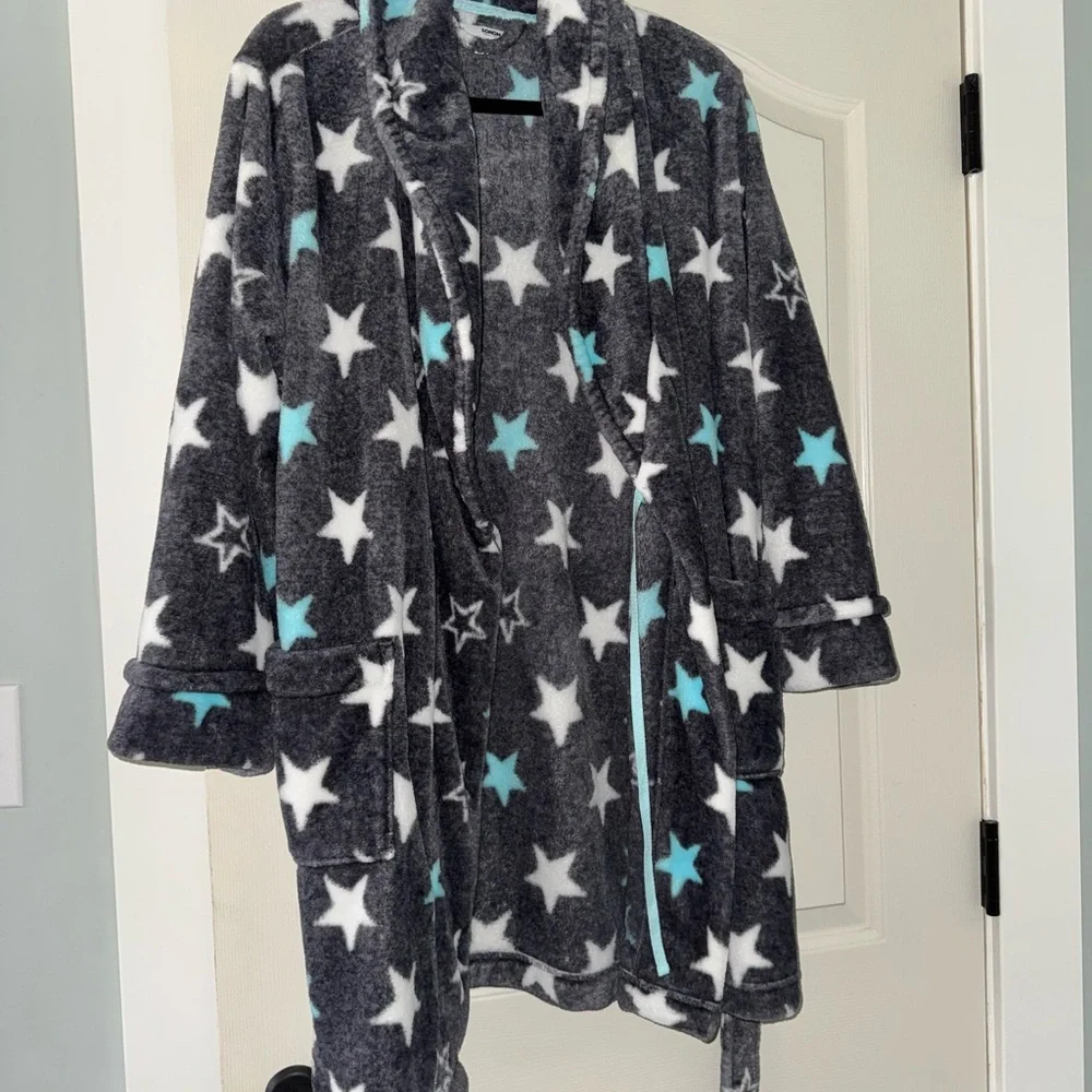 Sonoma Robe with Star Design - Picture 1 of 2